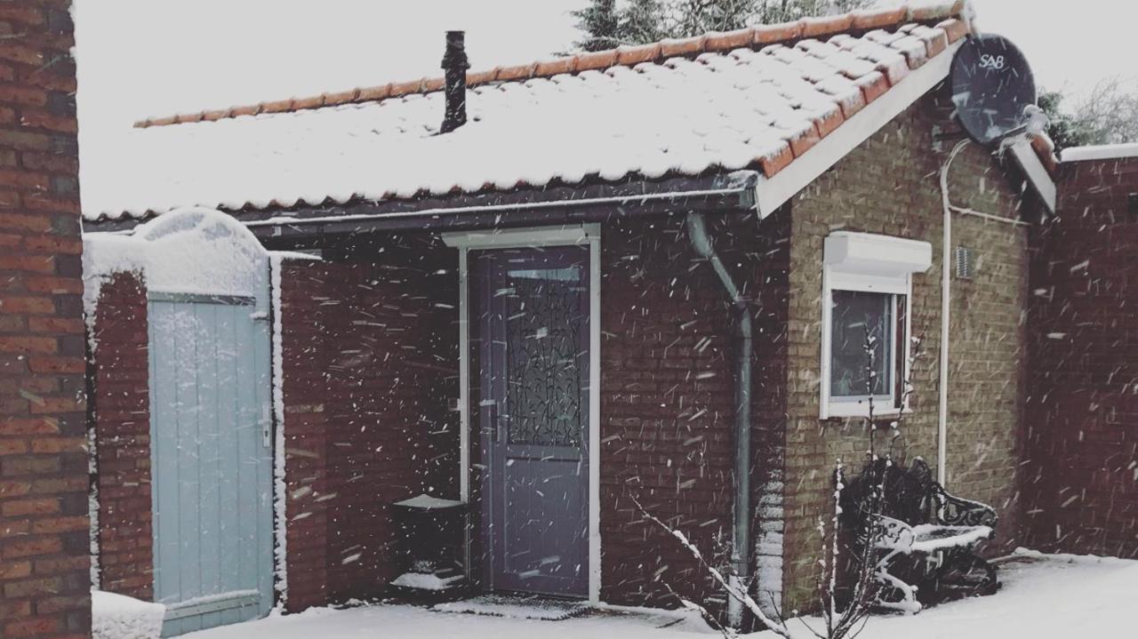 Bed and Breakfast Slapen Bij De Zeeuwse Lala IJzendijke Екстер'єр фото